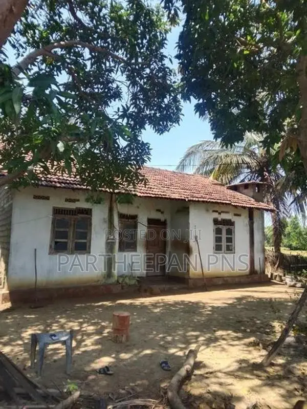 Land for Sale Muthur