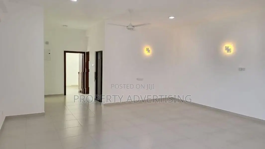 3BR Span Tower Colombo 05 Apartment For Sale