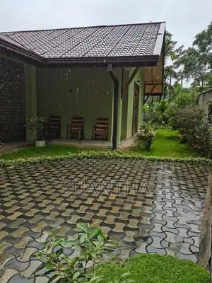 Luxury House For Sale - Peradeniya Gannoruwa