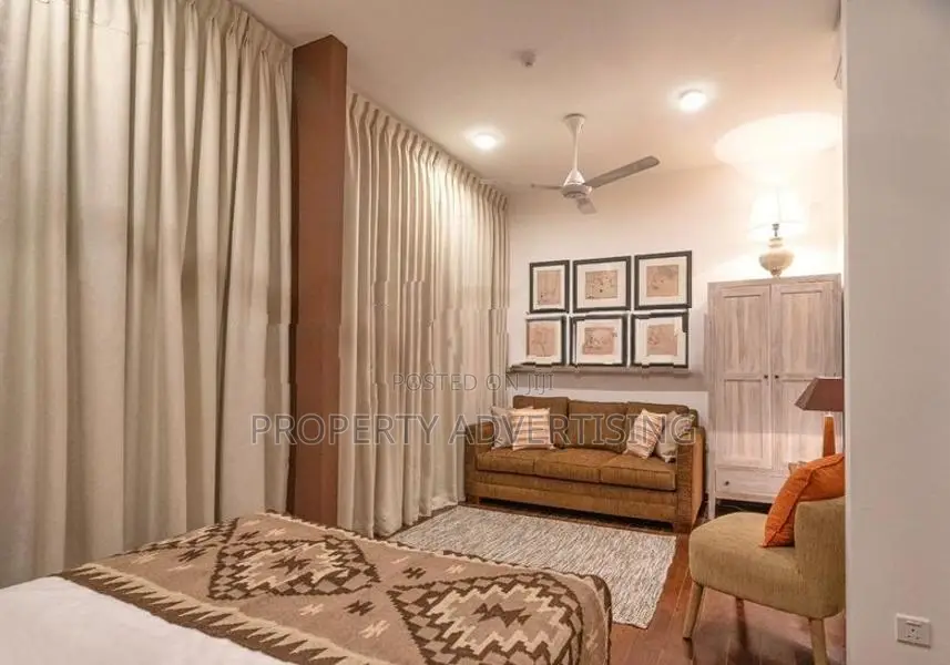 Colombo 2 Capitol TwinPeaks 3 BR Apartment For Sale