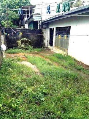 Old house for Land Value facing 2nd lane Kesbewa Road Delkanda Nugegod