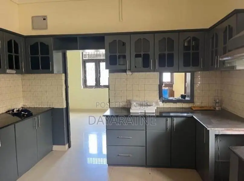 Boarding Rooms for Boys – Moratuwa