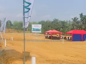 Best Land - Padukka