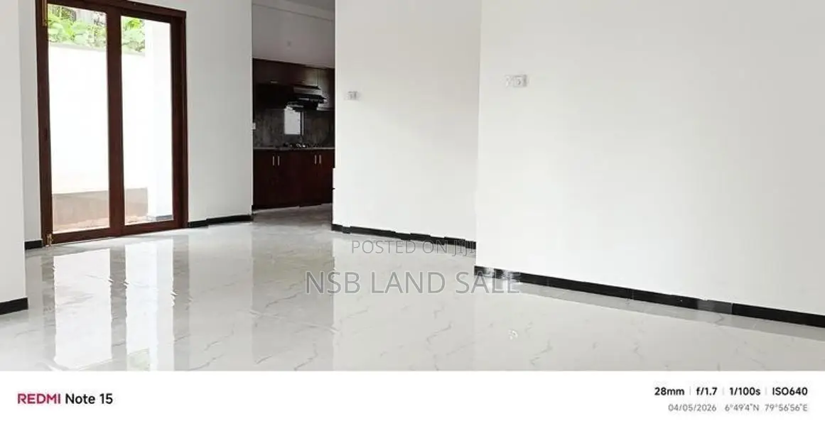 (NSB) Brand New Super Luxury House for Sale in Kottawa Piliyandala Rd