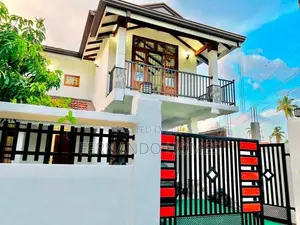 දෙමහල්ප ර්.10ක ඉදිකල හොද තත්වයේ නව නිවස විකිණීමට මීගමුව