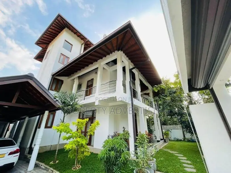 Pepiliyana Luxury House For Sale Bordering Dehiwala