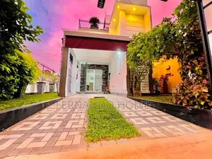 Close To Negombo Town 3 Storied Solar Power With House For Sale