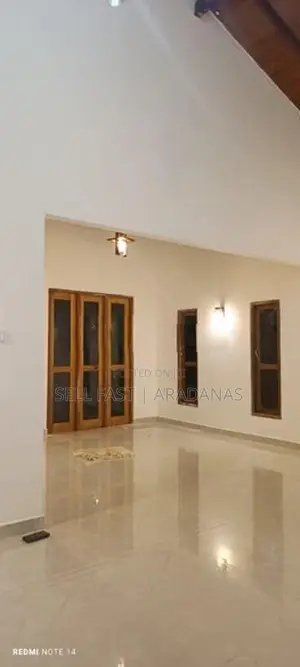 Large fully Tiled House for Rent in Homagama Diyagama