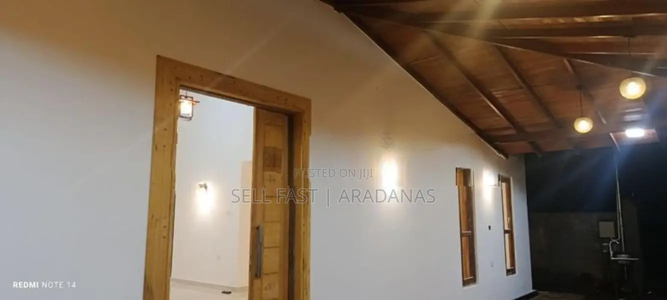 Large fully Tiled House for Rent in Homagama Diyagama
