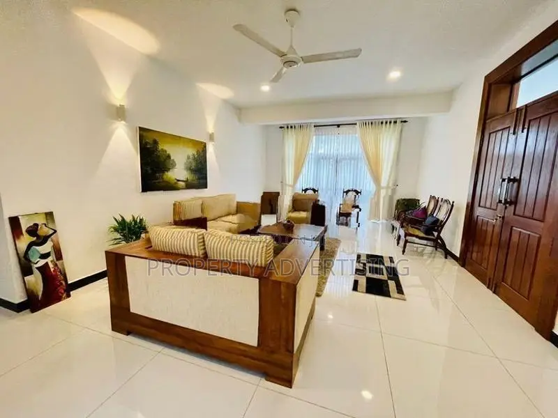 Pepiliyana Luxury House For Sale Bordering Dehiwala