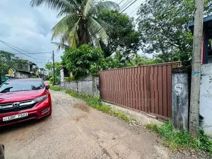 (AF914) 12P Bare Lans Sale At 9 Th Lane Borupana Rathmalana