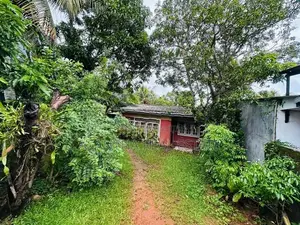 (AF914) 12P Bare Lans Sale At 9 Th Lane Borupana Rathmalana