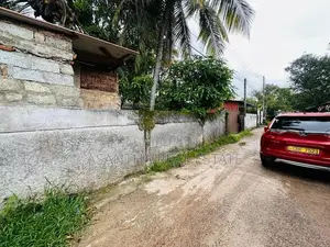 (AF914) 12P Bare Lans Sale At 9 Th Lane Borupana Rathmalana