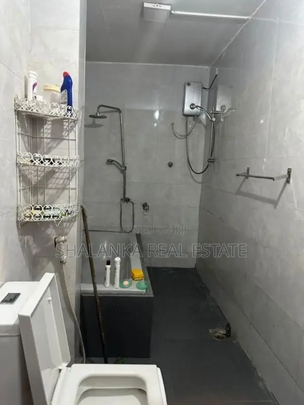Elegant Single-Storey Home for Sale – Wattala / Mabola