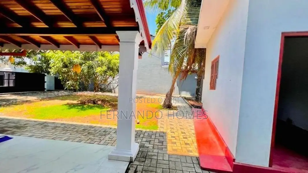 16.5P Land & Furnished 6 Bed Rooms For Sale Near Negombo Town |
