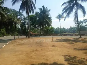 යක්කල නගරයෙන්ම බිම් කොටස්