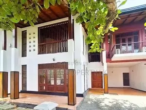 Luxury House for Sale in Gampaha