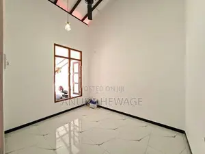 Brand New House for Sale Bomiriya, Kaduwela. (ID : KADU012)