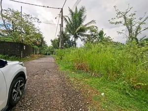 අතුරුගිරිය, ගල්වරුසාව පාරේ පිහිටි ඉඩමක් විකිණීමට ඇත. (ID : ATHU040S)