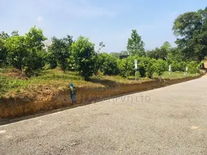 නේවාසික බිම් කොටස් පලාතොට කලුතර