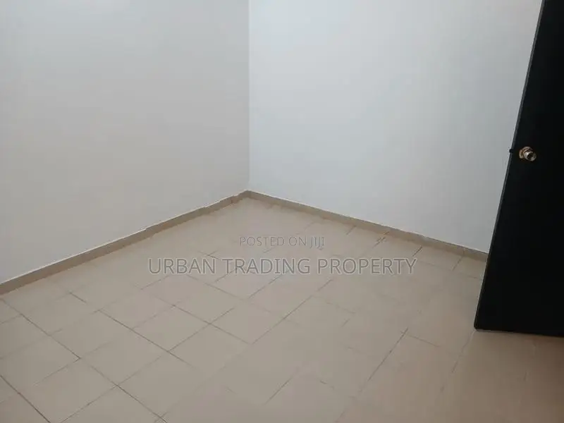 Two Story 04 Bed Unfurnished House for Rent at Boralesgamuwa.