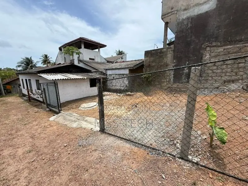Land with a House for Sale Near Main Road Panadura