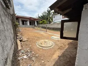 Land with a House for Sale Near Main Road Panadura