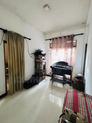 2 story house bollatha ganemulla road ja ela