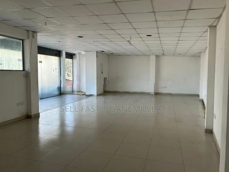 Building for Lease (Rent) Ganemulla
