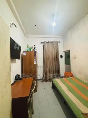 2 story house bollatha ganemulla road ja ela