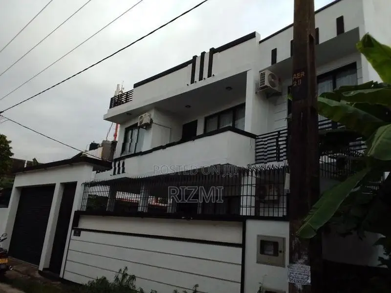 fully furnished 4BR super luxury house sale in ratmalana