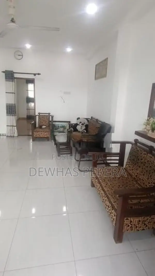 3 story morden new house sale annasiwata road nivandma ja ela
