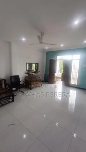 3 story morden new house sale annasiwata road nivandma ja ela