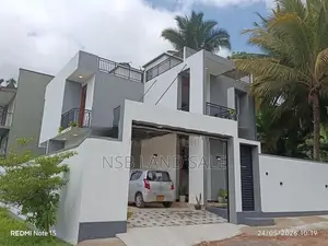 BRAD NEW LUXURY HOUSE FOR SALE IN KOTTAWA