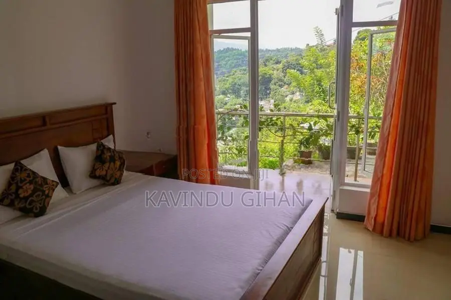 Balcony Rooms for Rent in Kandy