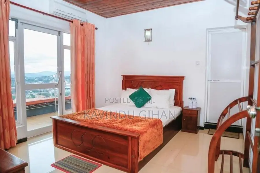 Rooms with Balcony View in Kandy