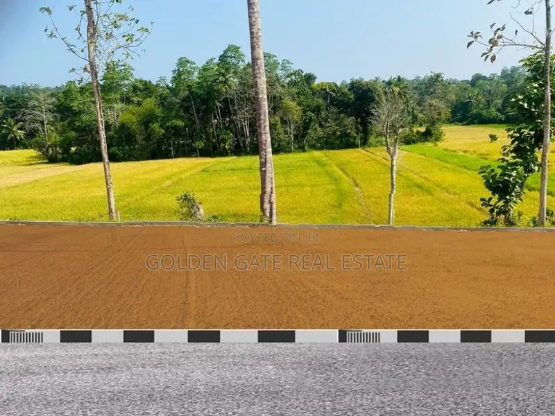 Matara Kakanadura Valuable Land for Sale