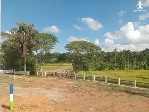 මාතර වෙල් යායකට මුහුණලා ඉඩමක්