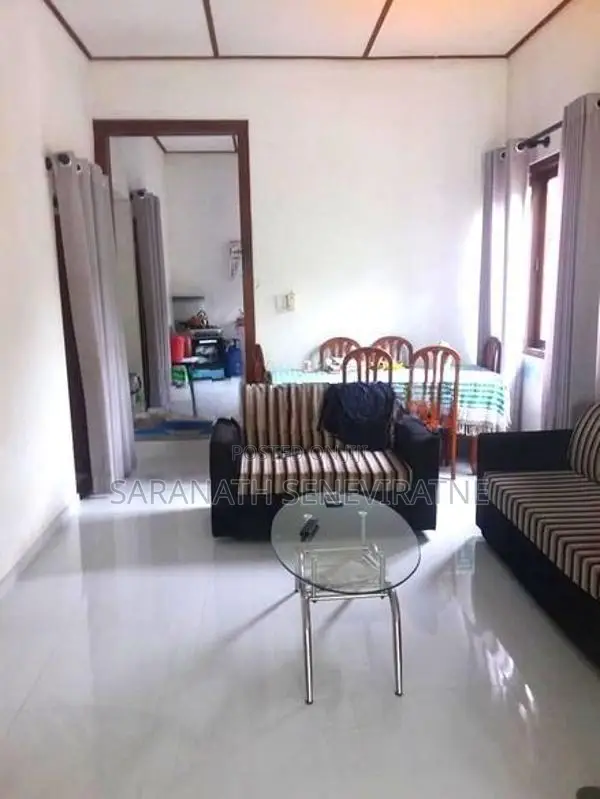 House in Athurugiriya Dadigamuwa with 13 perches