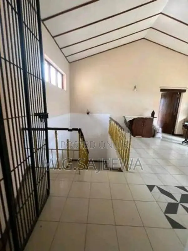 Two storey House rent in Ja Ela