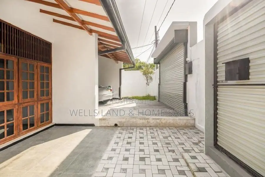 House For Sale - Nugegoda