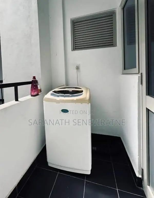 2 Bedroom Ariyana Resort Apartment - Athurugiriya For Sale
