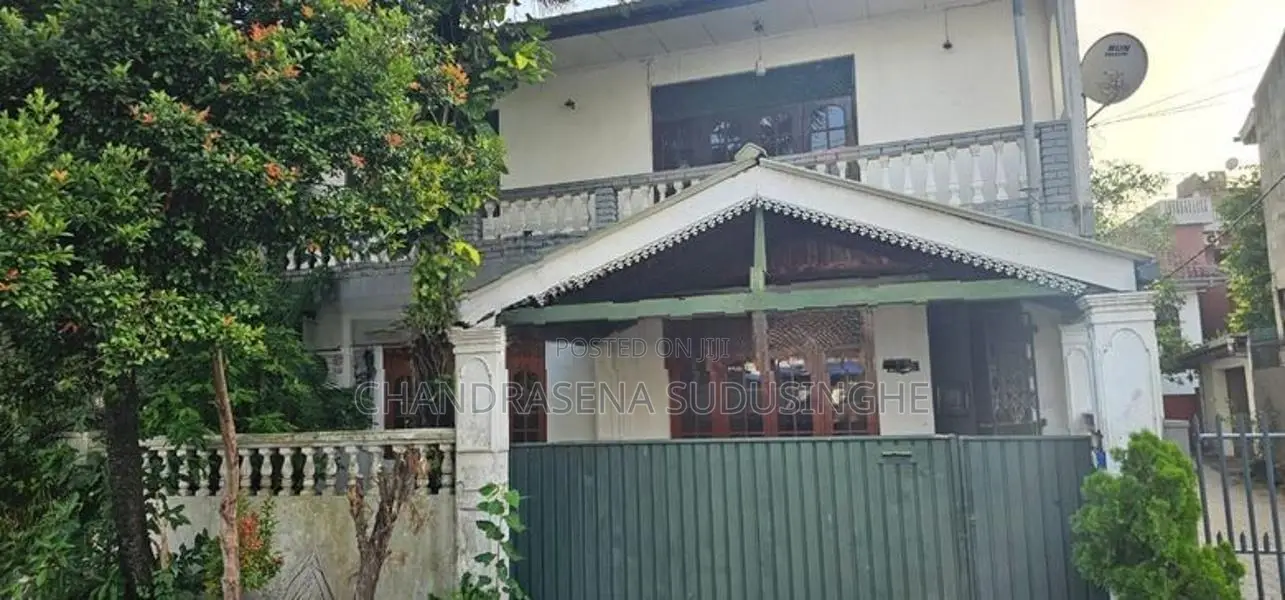 2 Unit House for Sale in Mount Lavinia