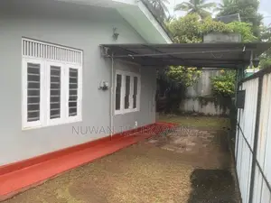 Kesbewa 4 Bed Room House for Sale