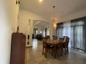 2 Storied Well Built and Maintained House Kandy Katugasthota
