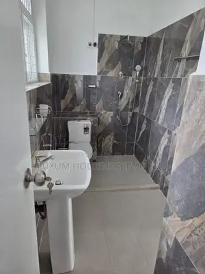 House For Rent in Gregory's Road Colombo 07 [ 2176C ]