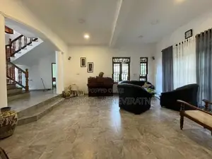 2 Storied Well Built and Maintained House Kandy Katugasthota