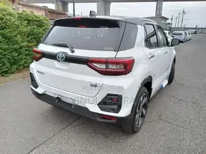 Toyota Raize Z grade hybrid 2023