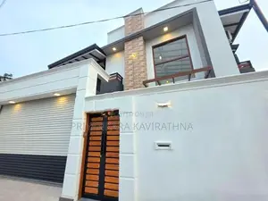 Luxury House For Sale in Piliyandala town