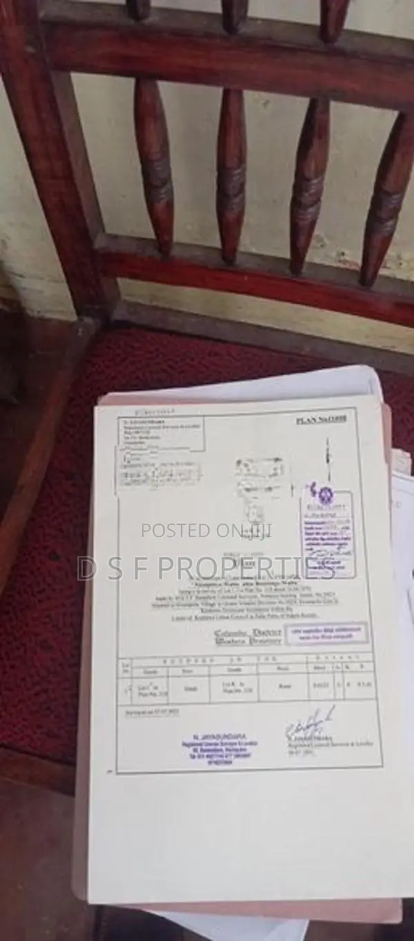 A 5.73 PERCHES LAND WITH OLD HOUSE IN KATUBADDA ROAD